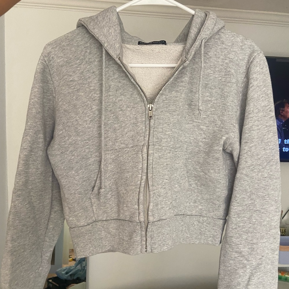 Brandy Melville cropped zip up